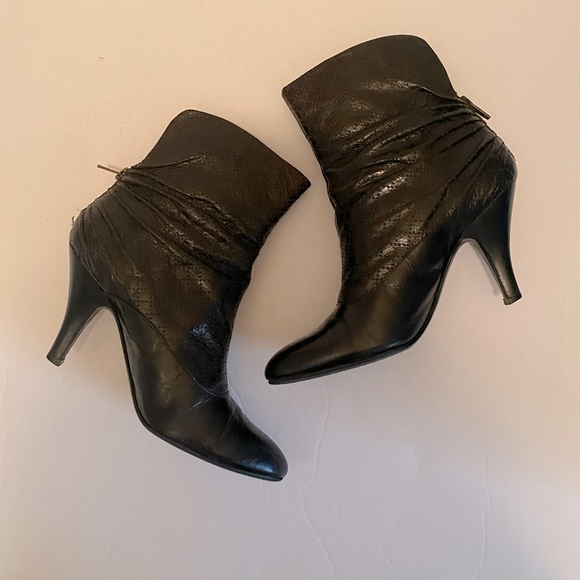 Black leather low calf boots from Nine West. - Picture 2 of 6